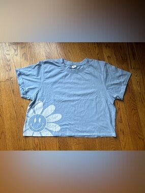 Electric Pink Blue Smiley Flower Graphic Cropped Tee Girls XL